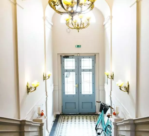 Fotos del hotel Klarov:  10