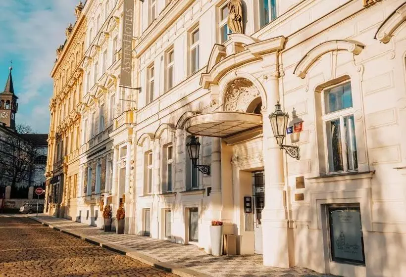 Fotos del hotel Klarov:  8