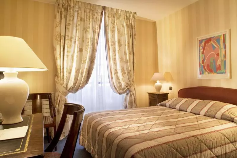 Fotos del hotel D Orsay  Esprit De France:  15