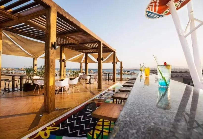 Fotos del hotel Otium Pyramisa Beach Resort Sahl Hasheesh:  5