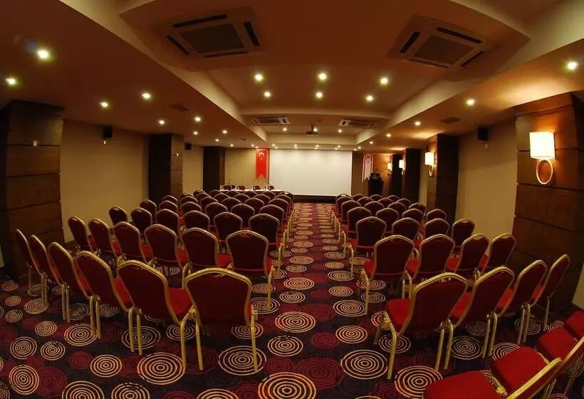 Fotos del hotel Vuni Palace:  9