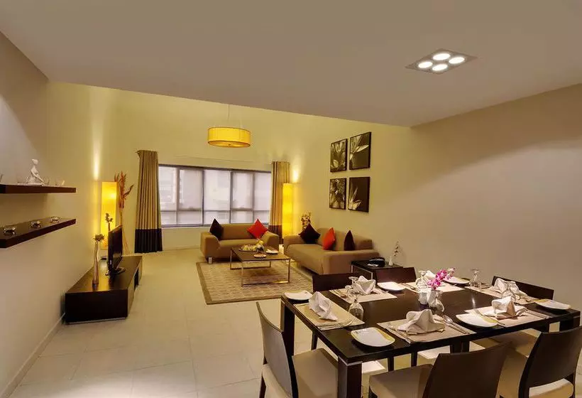 Fotos del hotel Lotus Grand Hotel Apartments:  19