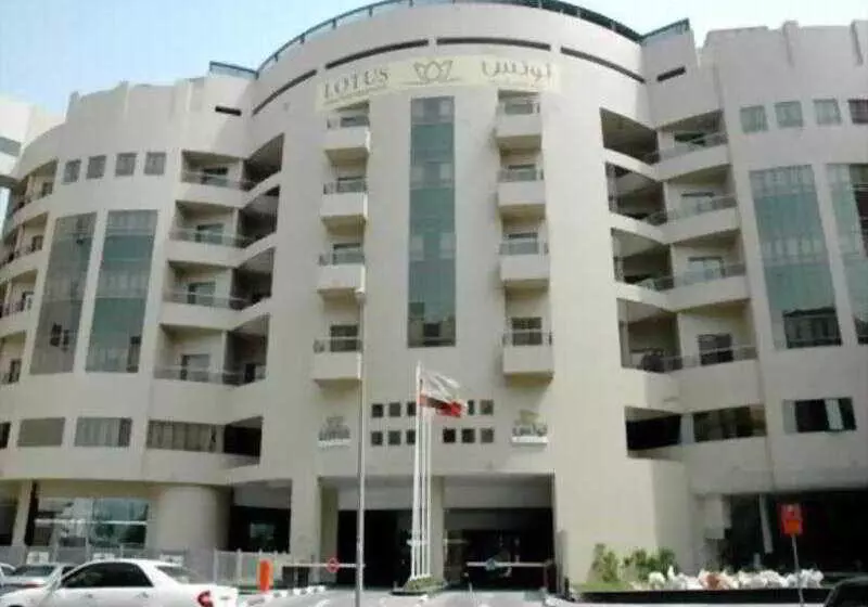 Fotos del hotel Lotus Grand Hotel Apartments:  25