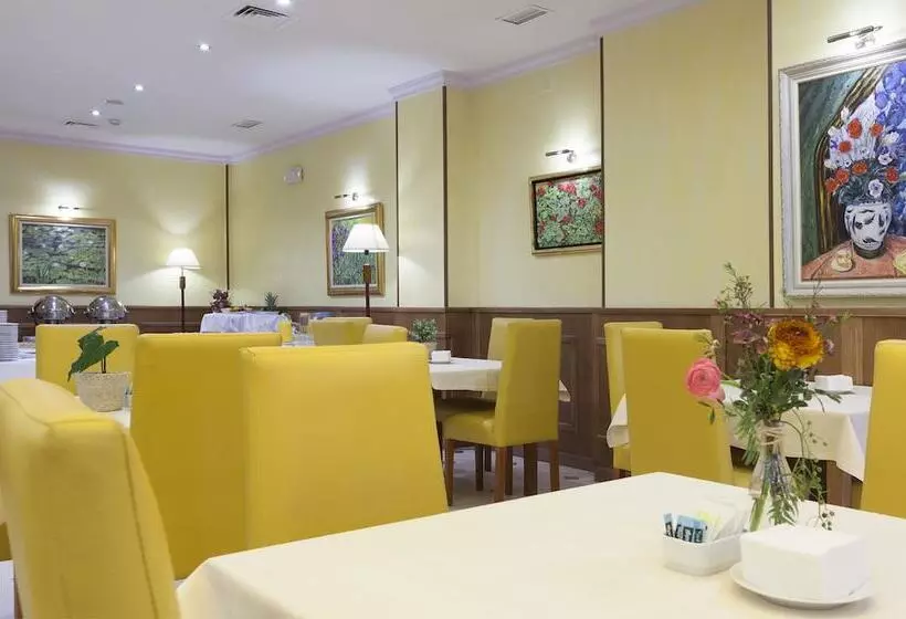 Fotos del hotel Agora Juan De Austria:  4