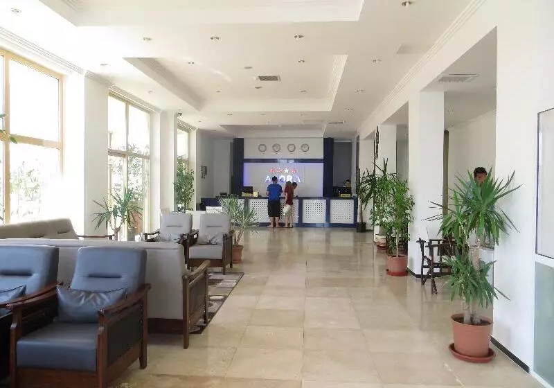 Fotos del hotel Arora:  4