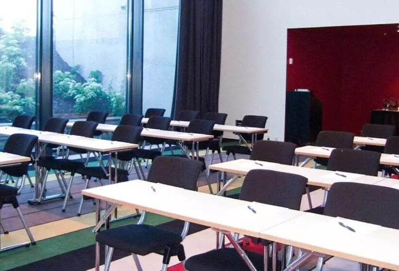 Fotos del hotel Quality Hotel 33:  5