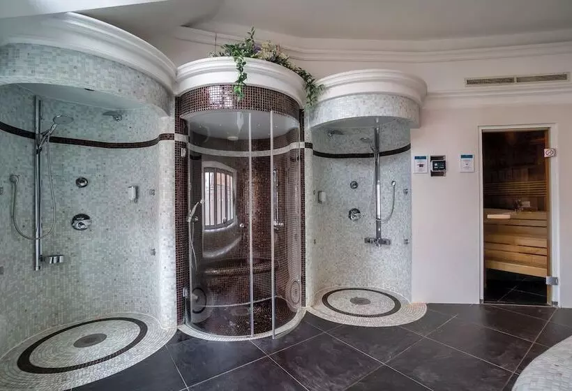 Fotos del hotel Suitess:  9