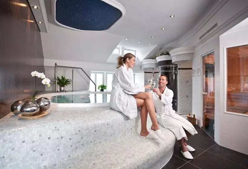 Fotos del hotel Suitess:  15