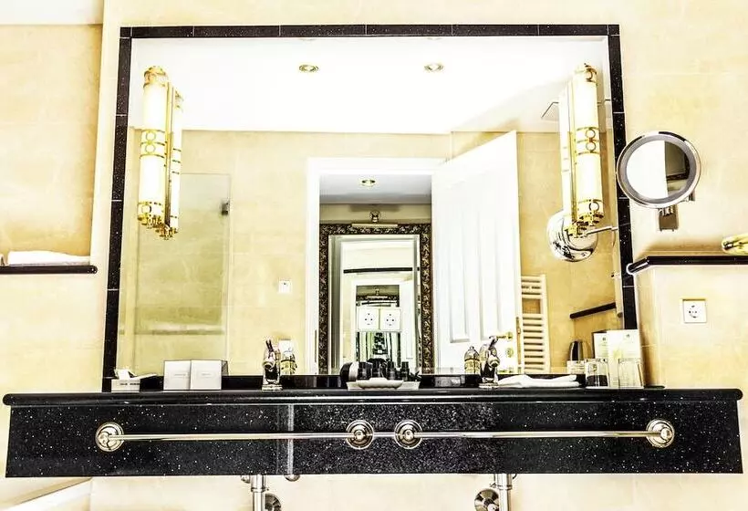 Fotos del hotel Suitess:  21