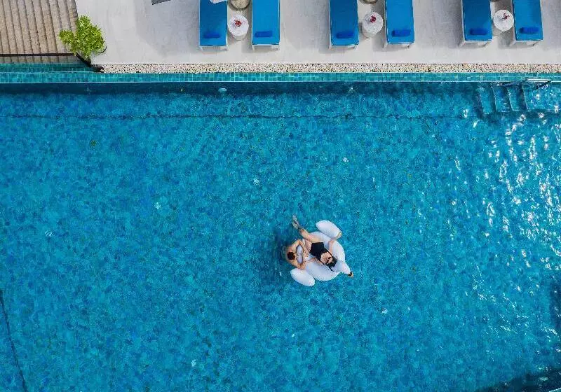 Fotos del hotel The Rock Hua Hin Boutique Beach Resort:  2