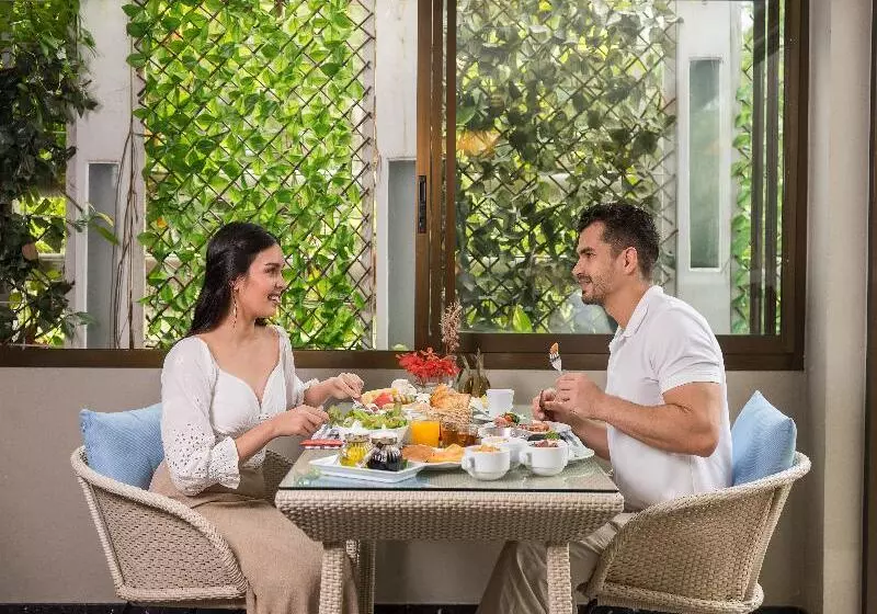 Fotos del hotel The Rock Hua Hin Boutique Beach Resort:  5