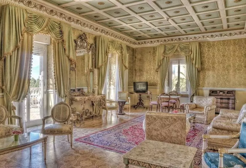 Fotos del hotel Villa Riis:  15