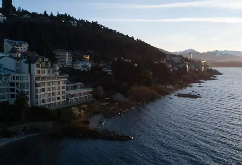 Fotos del hotel Cacique Inacayal Lake Hotel & Spa:  3