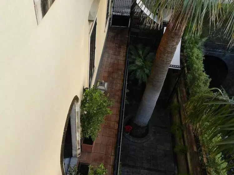 Fotos del hotel Etnea Suite 668:  19