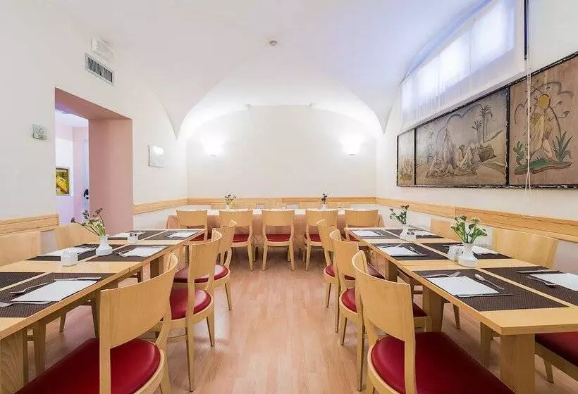 Fotos del hotel Garibaldi:  15