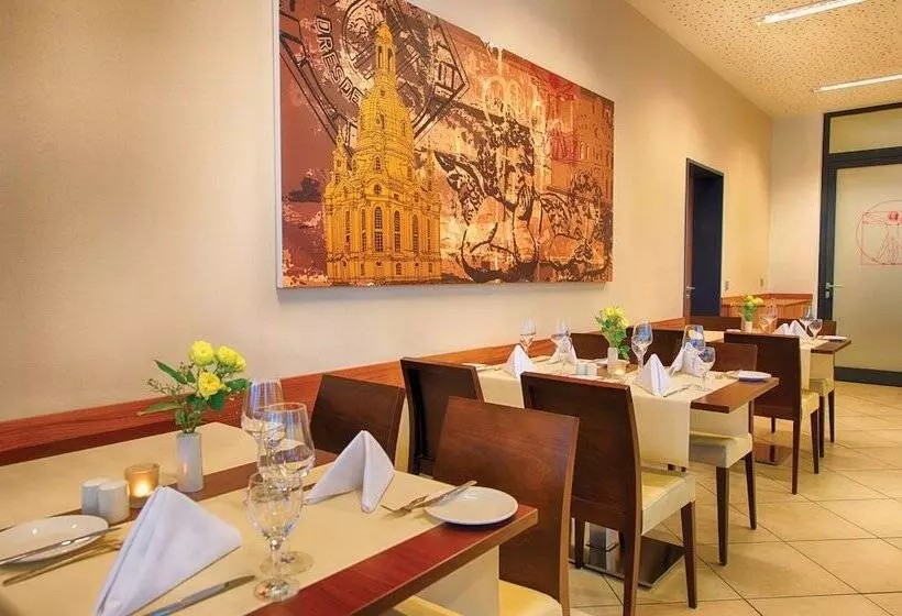 Fotos del hotel Leonardo Hotel Dresden Altstadt:  3