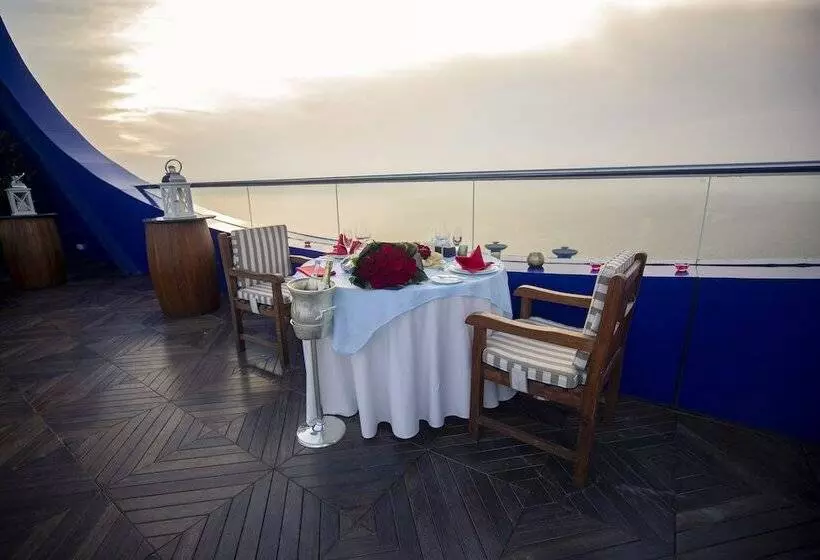 Fotos del hotel Rosewood Jeddah:  3