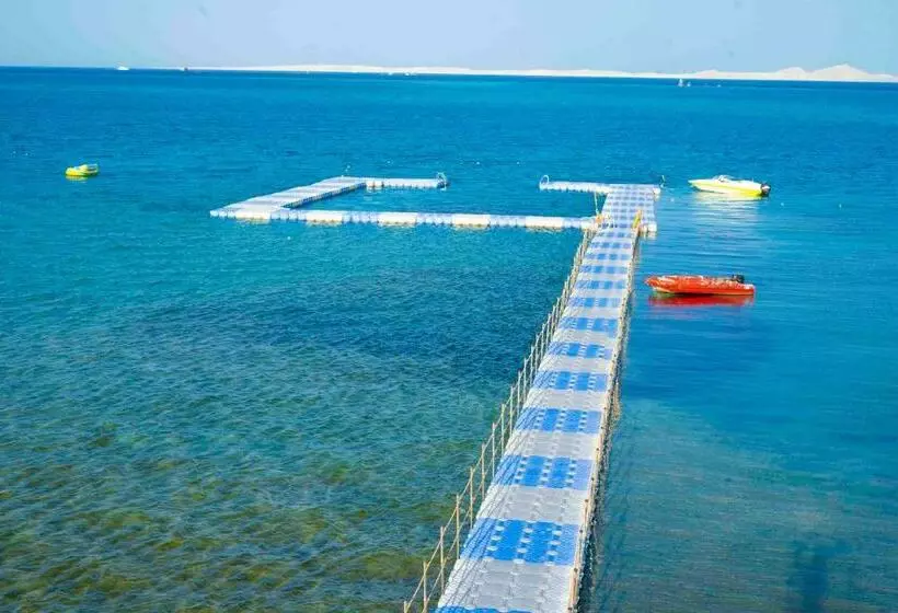 Fotos del hotel Cyrene Island Hotel:  15