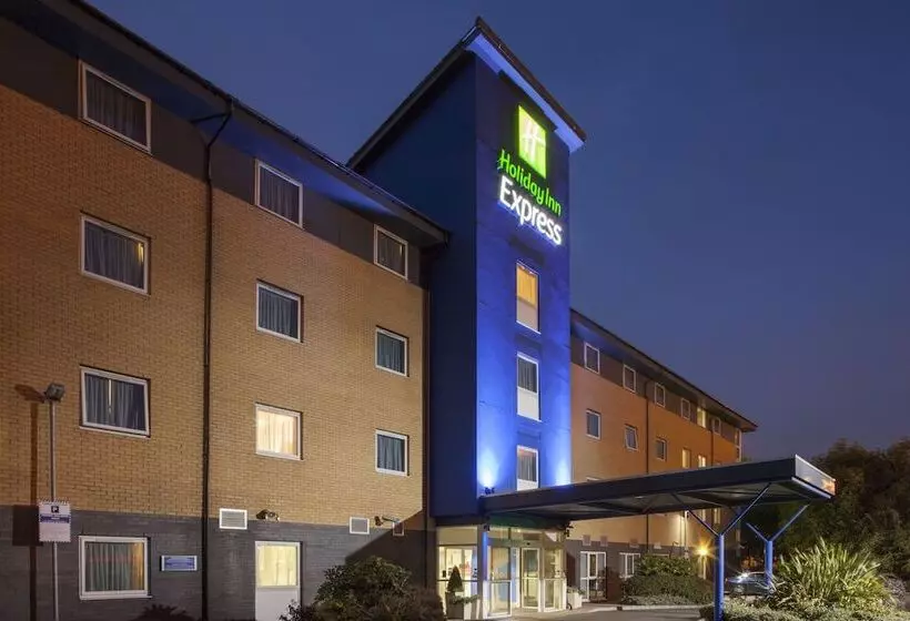 Fotos del hotel Holiday Inn Express Birmingham Star City, An Ihg:  12