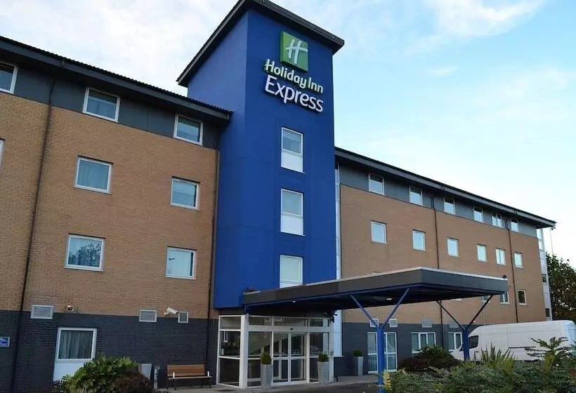 Fotos del hotel Holiday Inn Express Birmingham Star City, An Ihg:  6