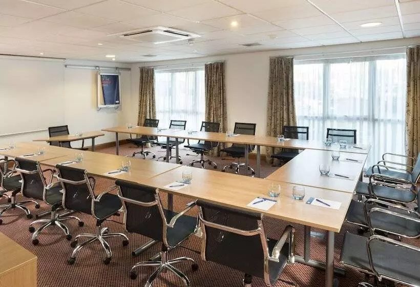 Fotos del hotel Holiday Inn Express Birmingham Star City, An Ihg:  22