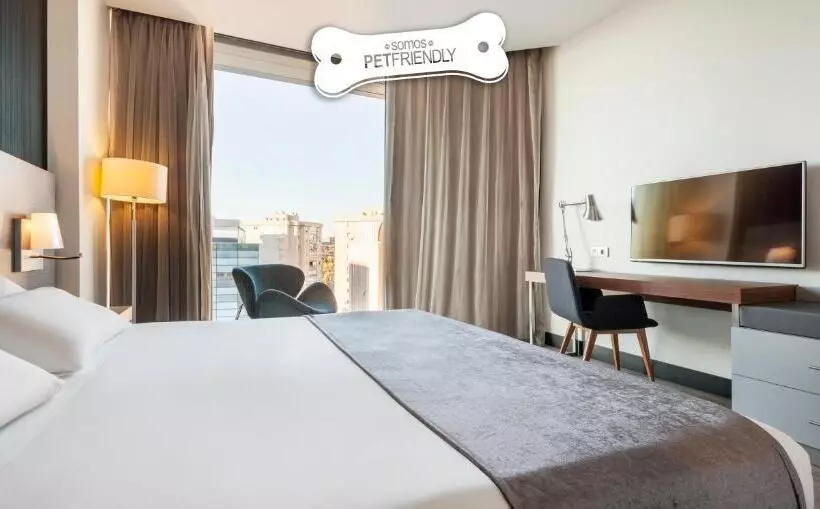 Fotos del hotel Ilunion Atrium:  2