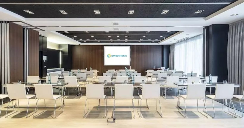 Fotos del hotel Ilunion Atrium:  19