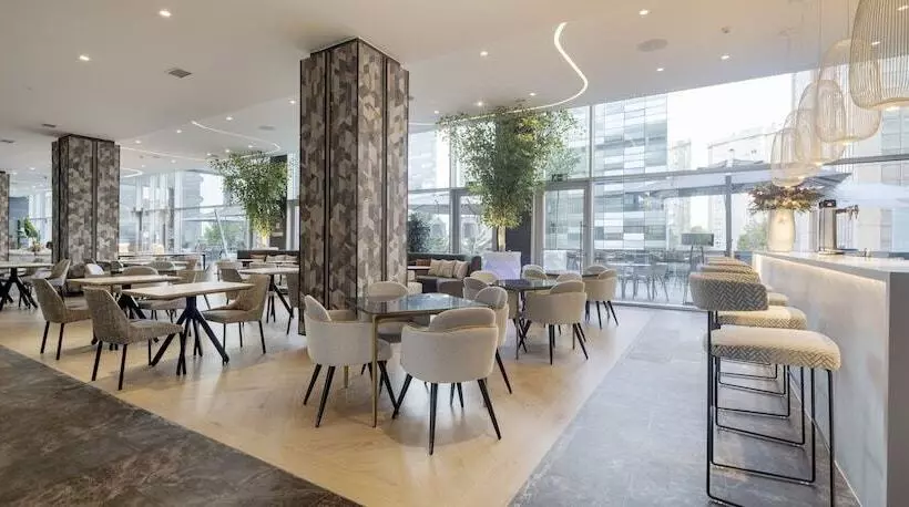 Fotos del hotel Ilunion Atrium:  40