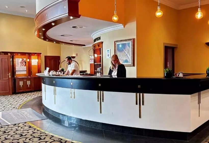 Fotos del hotel Wyndham Garden Berlin Mitte:  2