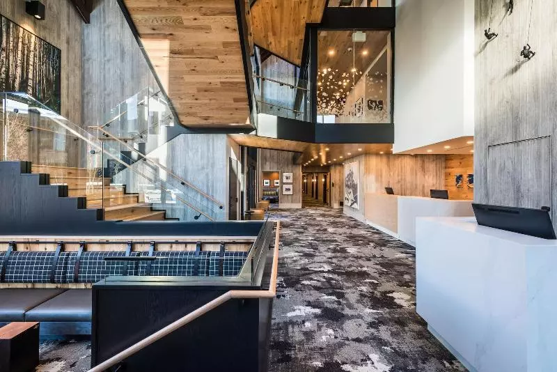 Fotos del hotel Peaks Hotel And Suites:  12