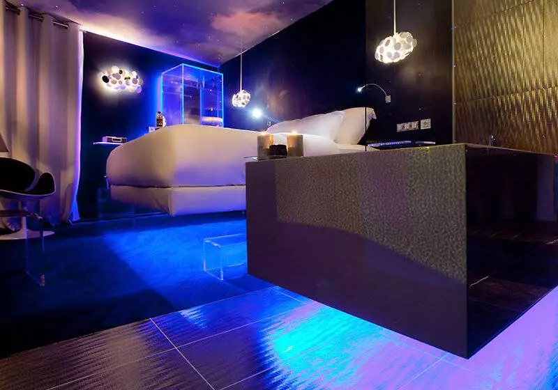 Fotos del hotel Seven:  9