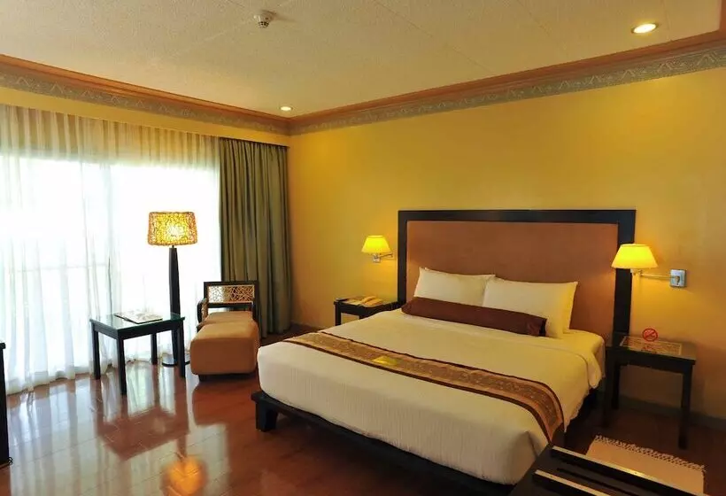 Waterfront Insular  Davao