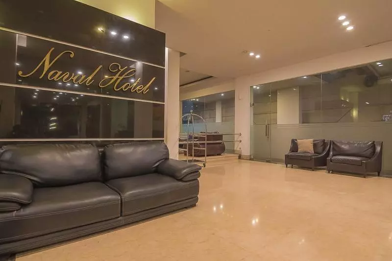 Fotos del hotel Naval Hotel By Reddoorz:  5