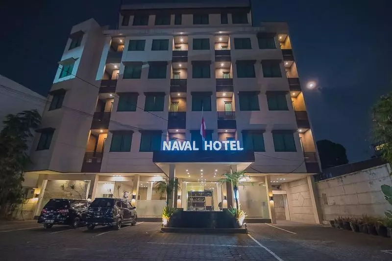 Fotos del hotel Naval Hotel By Reddoorz:  6