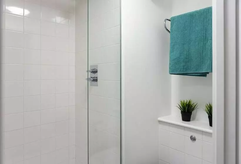 Fotos del hotel Albert Court:  4