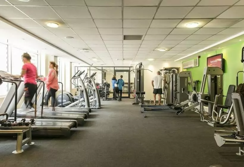 Fotos del hotel Albert Court:  2