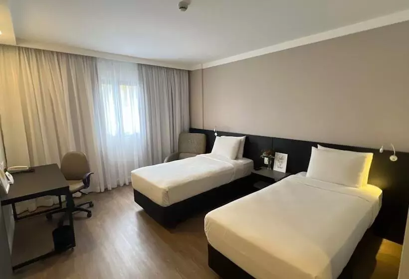 Fotos del hotel Intercity São Paulo Berrini:  7