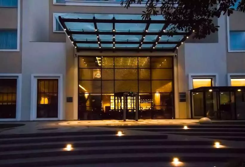 Fotos del hotel Lemon Tree Premier City Center:  7