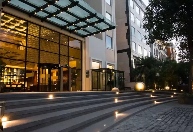 Fotos del hotel Lemon Tree Premier City Center:  15