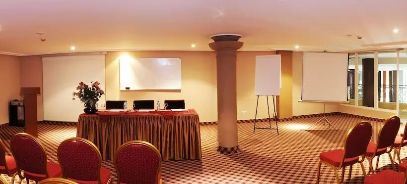 Fotos del hotel Tghat:  7