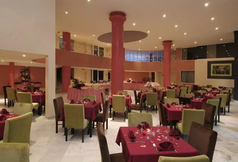 Fotos del hotel Tghat:  11