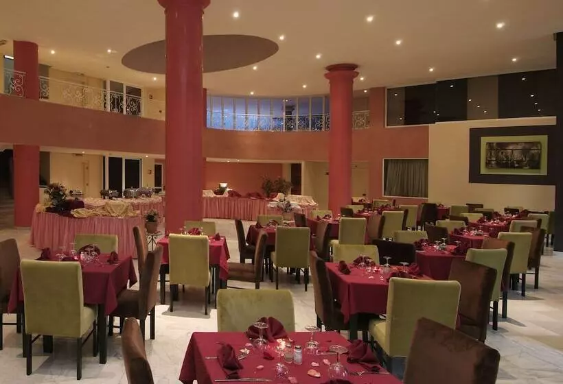 Fotos del hotel Tghat:  6