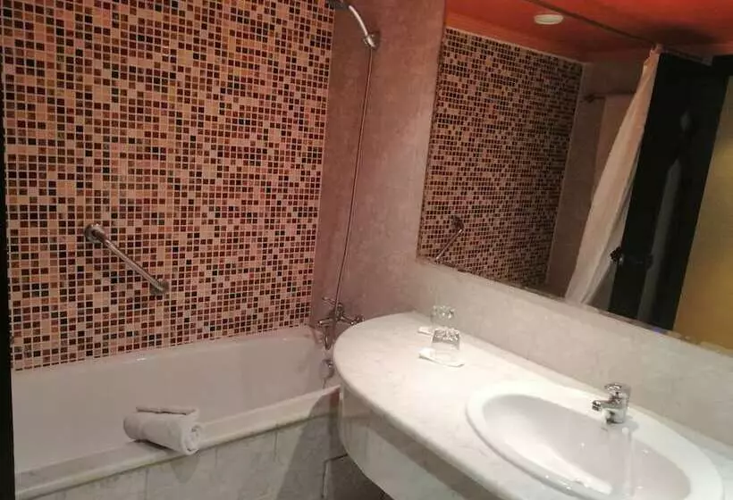 Fotos del hotel Tghat:  22