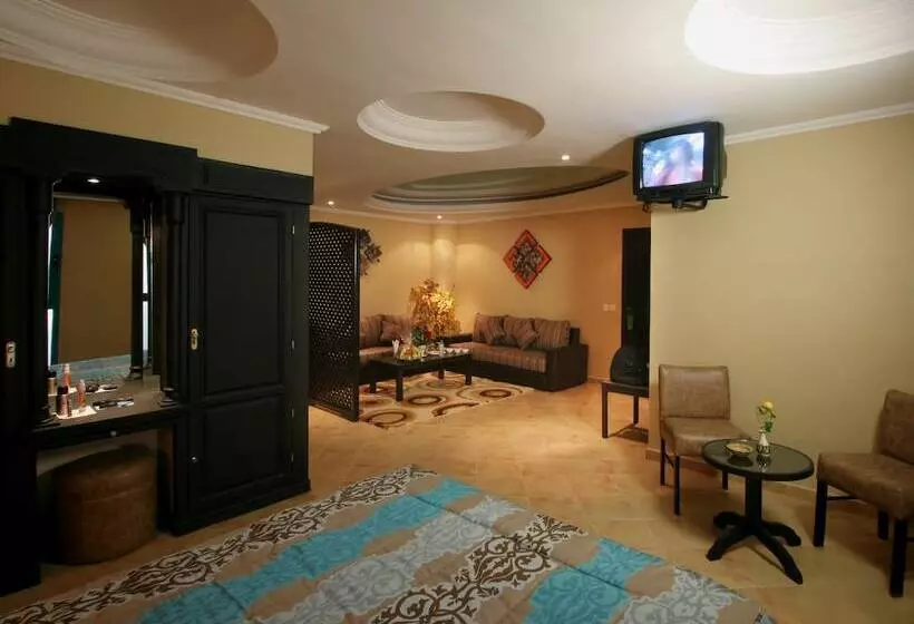 Fotos del hotel Tghat:  23