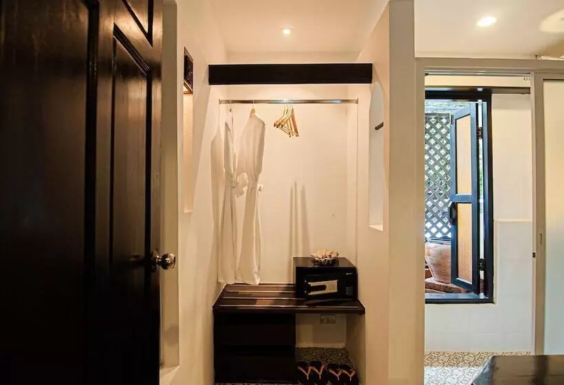 Fotos del hotel B2 Ayatana Premier Resort:  22