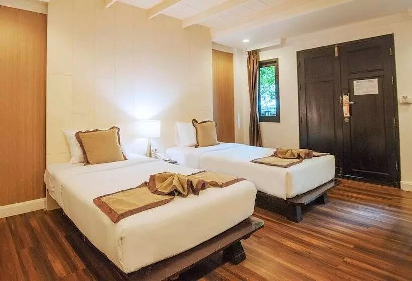 Fotos del hotel B2 Ayatana Premier Resort:  11