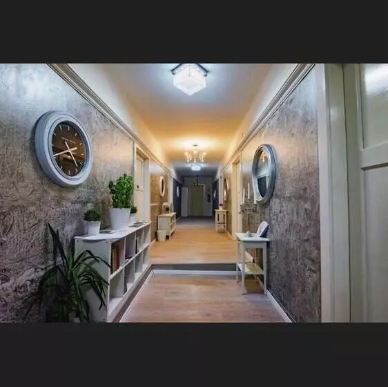Fotos del hotel Mama's And Papa's Luxury Rooms:  3