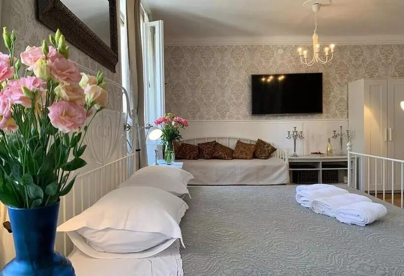 Fotos del hotel Mama's And Papa's Luxury Rooms:  18