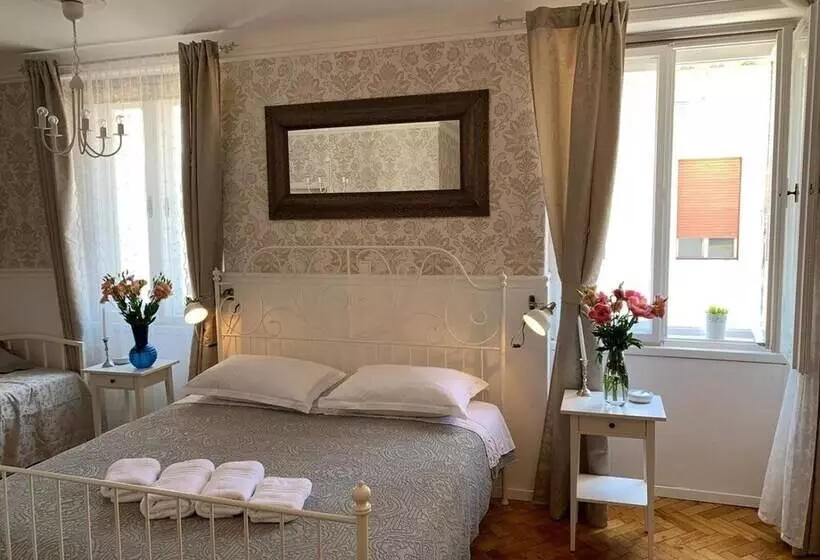 Fotos del hotel Mama's And Papa's Luxury Rooms:  10
