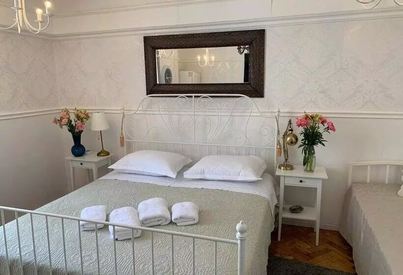 Fotos del hotel Mama's And Papa's Luxury Rooms:  14